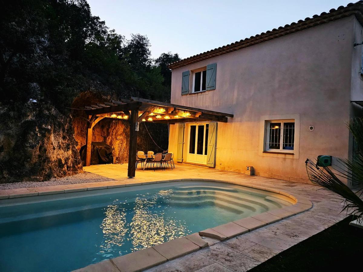 Casa Agave-charmante Maison Avec Etage Offrant Des Prestations De Qualite. Sillans-la-Cascade